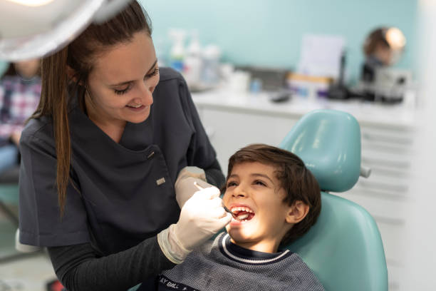 Best Weekend Emergency Dentist in Oakbrook Terrace, IL